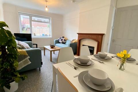 undefined, Northfields
