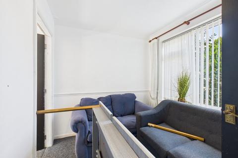 4 bedroom terraced house to rent, Freshfield Close