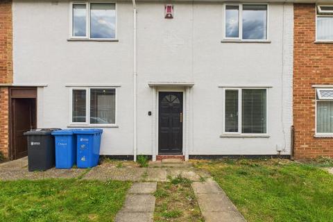 4 bedroom terraced house to rent, Friends Road