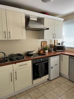 2 bedroom maisonette to rent, Whipton Village Road, Exeter