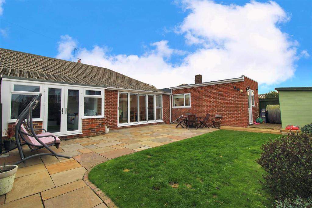 Kirkstone Avenue, North Shields 3 bed semidetached bungalow for sale