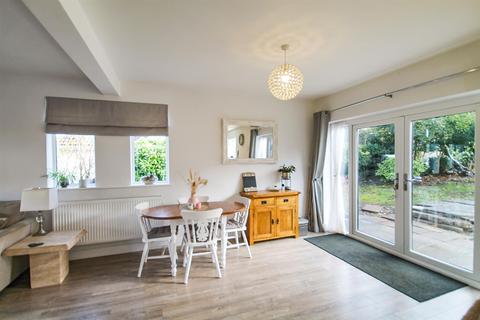3 bedroom detached bungalow for sale - Dan-Y-Coed, Caerphilly