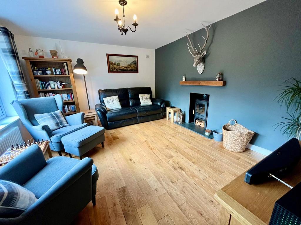 Lounge Photo.jpg