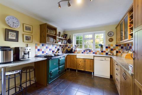 22a Kersey Drive, South Croydon, CR2 8SX