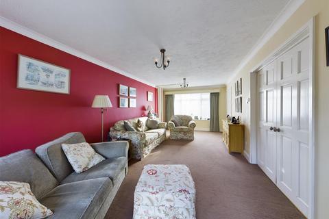 22a Kersey Drive, South Croydon, CR2 8SX