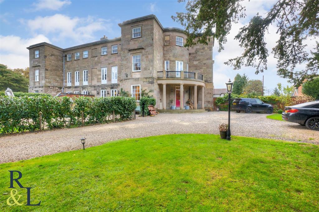 Prior Park Lane, AshbyDeLaZouch 4 bed semidetached house £850,000