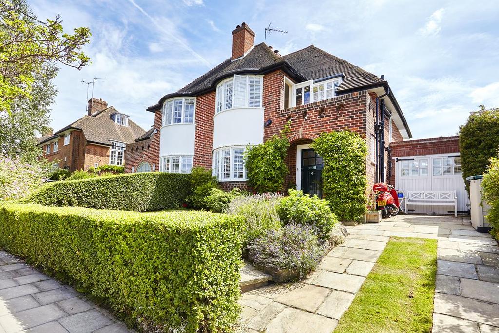 Hill Rise, NW11 4 bed semi-detached house - £1,500,000