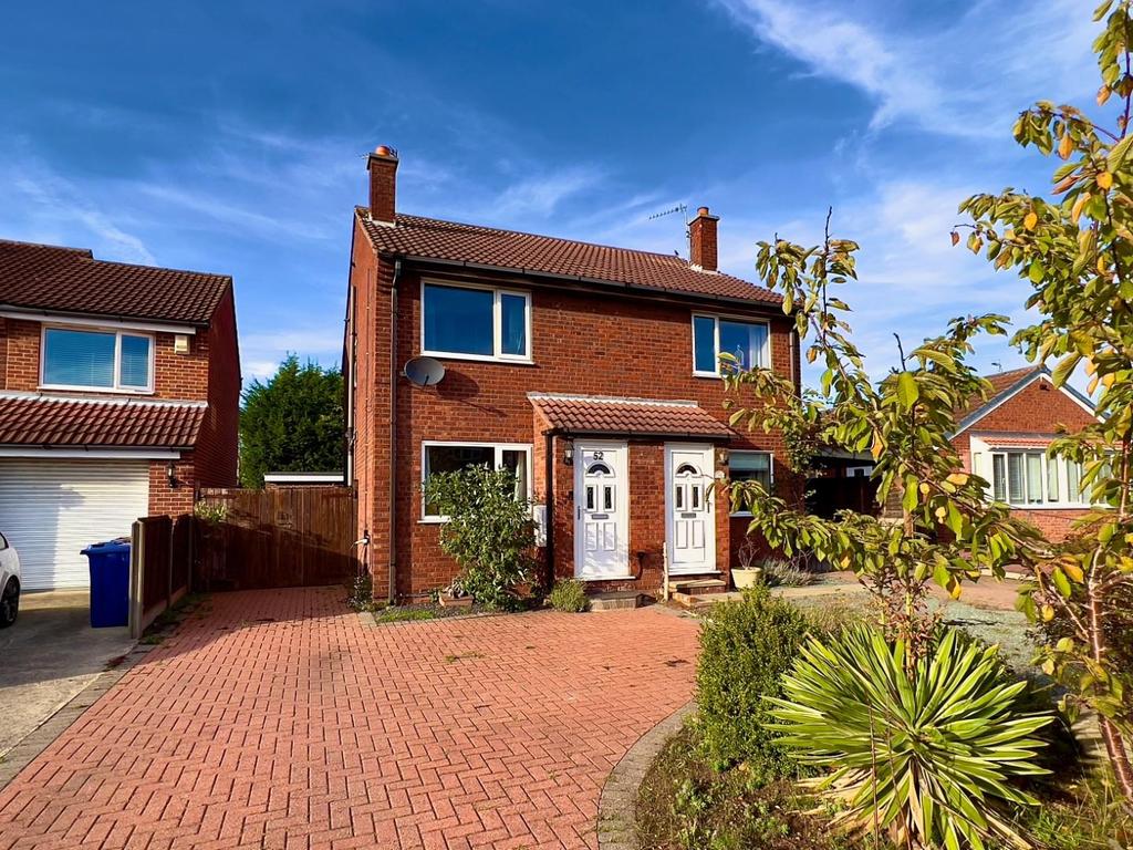 Willow Rise, Thorpe Willoughby, Selby 2 bed semidetached house £185,000