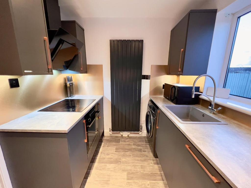 Willow Rise, Thorpe Willoughby, Selby 2 bed semidetached house £185,000