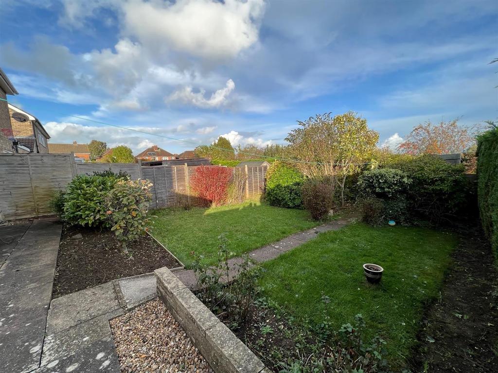 Garden 2.jpg