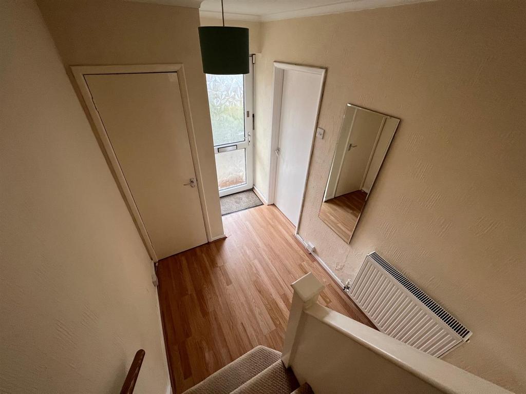 Hallway.jpg