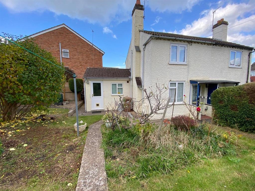 Upper Howsell Road, Malvern 2 bed semidetached house £195,000