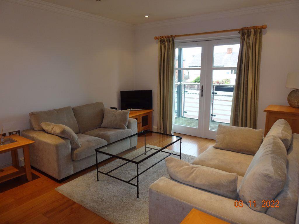 Ann McNamara House, Lydgate Lane, S10 5FP 2 bed apartment £795 pcm (£