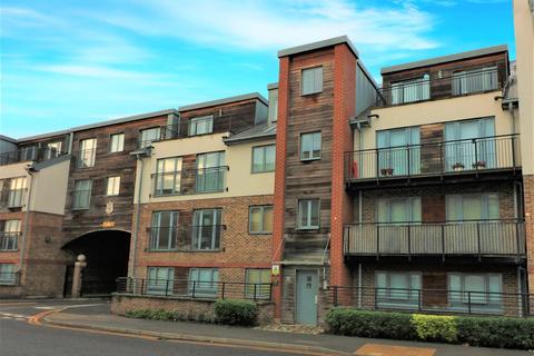 2 bedroom flat for sale - The Waterfront, Hertford