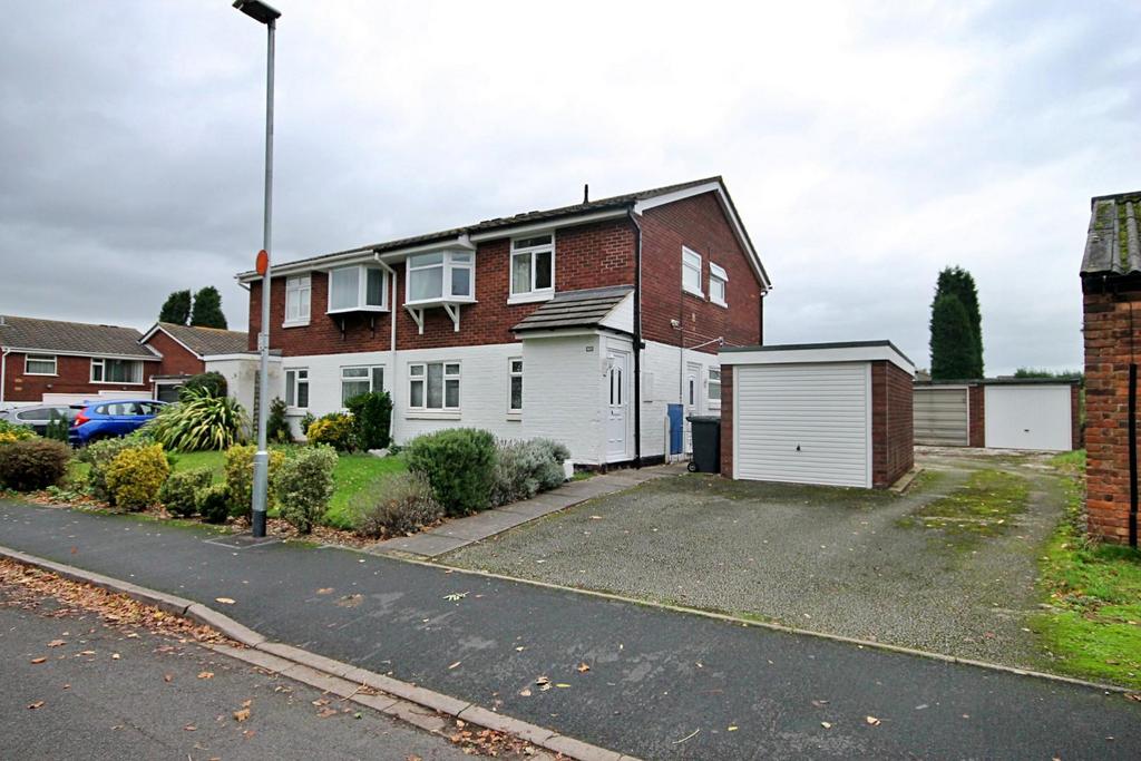 Deltic, Tamworth 2 bed for sale £125,000