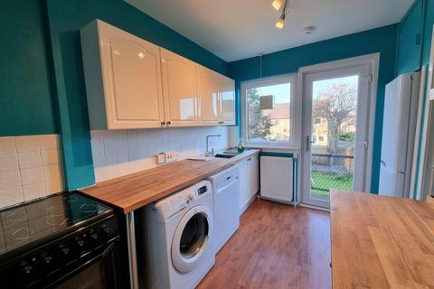 2 bedroom terraced house to rent, Tollohill Place, Kincorth, Aberdeen, AB12