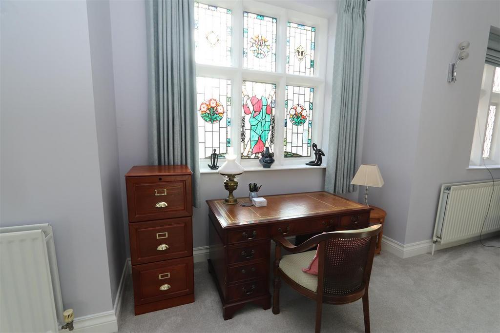 Living/dining room