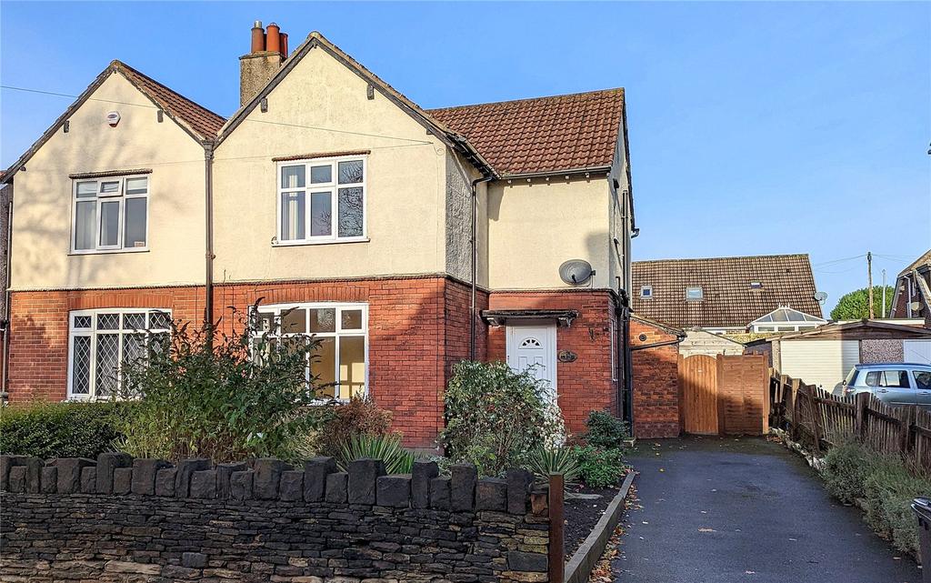 Back Knowl Road, Mirfield, West Yorkshire, WF14 3 bed semidetached