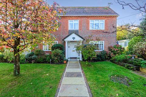 3 bedroom detached house for sale, Romsey Road, Whiteparish, Salisbury, Wiltshire, SP5