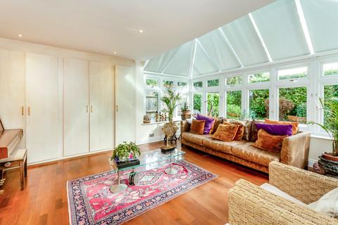 4 bedroom detached house for sale, Woodside Road, Amersham