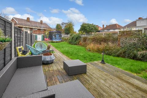 3 Armagh Road, Shoeburyness, Southend-on-sea, SS3 9LB