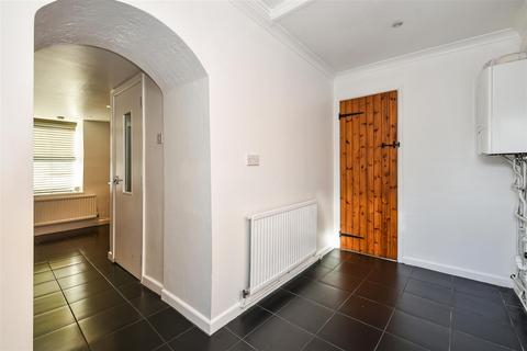 62 Adelaide Road, Andover, SP10 1HF