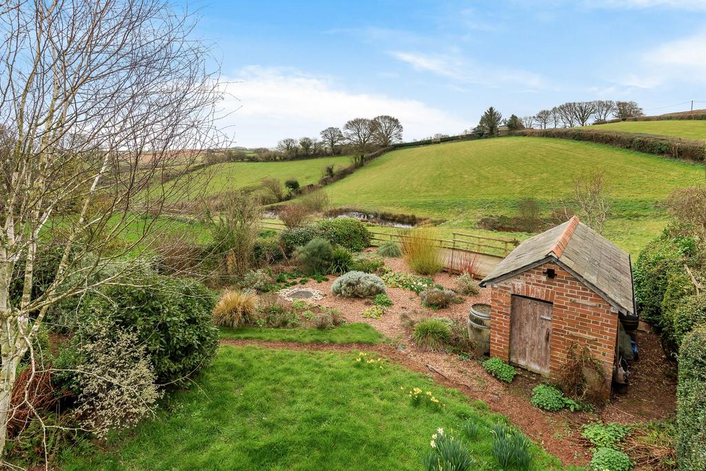 Colebrooke, Crediton, EX17 3 bed cottage for sale £375,000