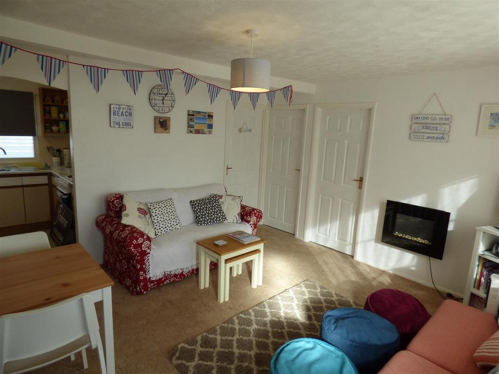Norton Park, Dartmouth 2 bed house for sale £70,000
