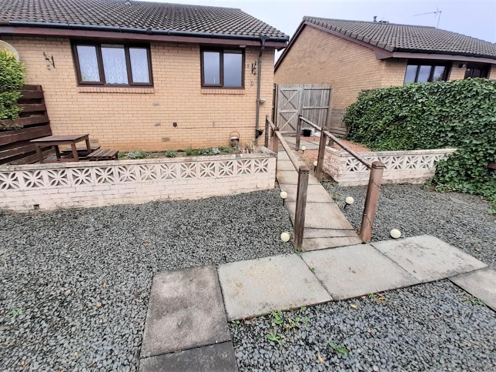 Tranent, Tranent, East Lothian, EH33 2 bed semidetached house £875