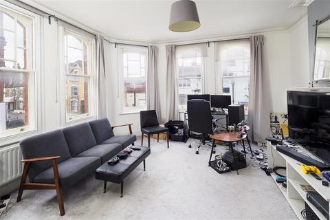 4 Bingley Road, Rochester, ME1 1BZ