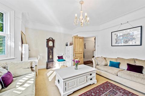 5 Stanton Road, London, SW20 8RL