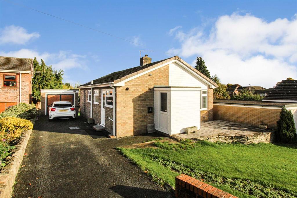 Walford Road, Oswestry 3 bed detached bungalow for sale £235,000