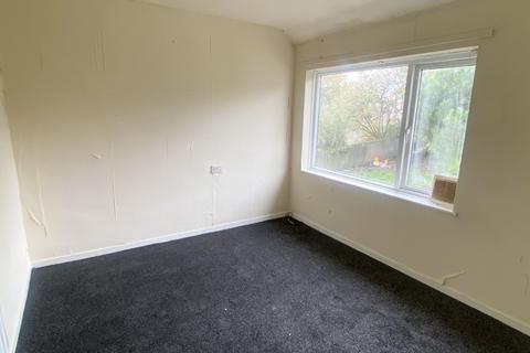 241 Broadstone Way, Bradford, BD4 9HL