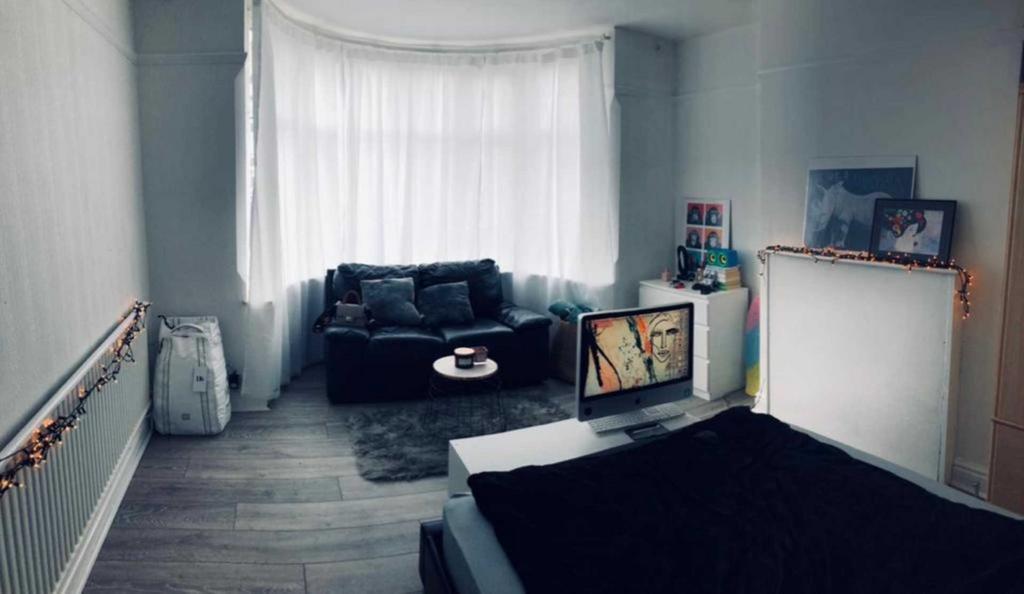 Fern Hill Road, Cowley 8 bed house for sale £750,000