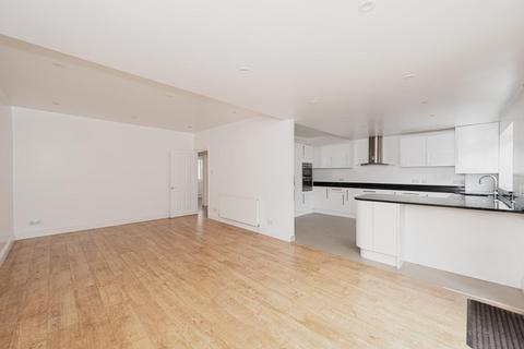 33 Donnington Road, Worcester Park, KT4 8EL