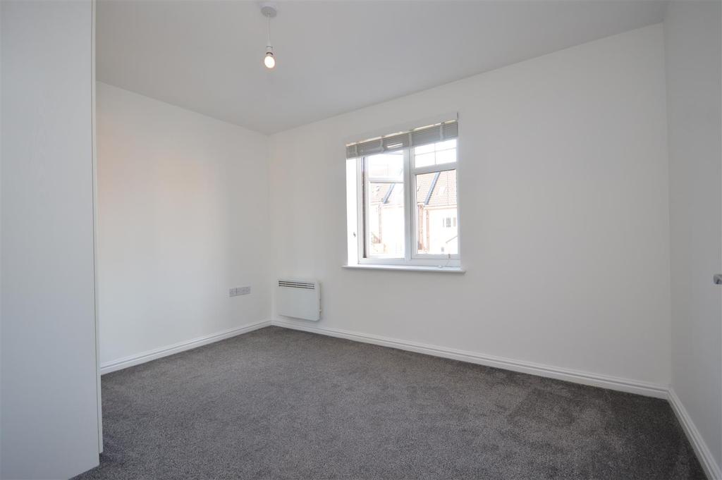 Bellflower Close, Castleford 2 bed apartment £650 pcm (£150 pw)