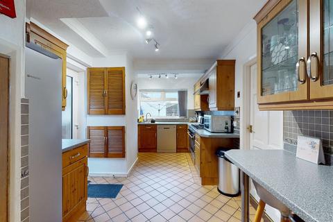 4 bedroom house for sale - Yoakley Square, Margate