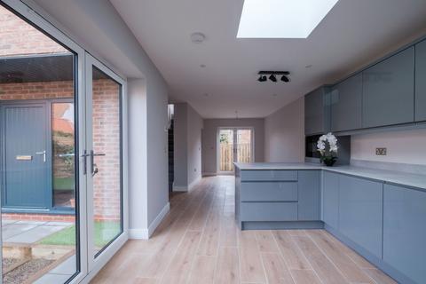 3 bedroom detached house to rent - Lairgate, Beverley