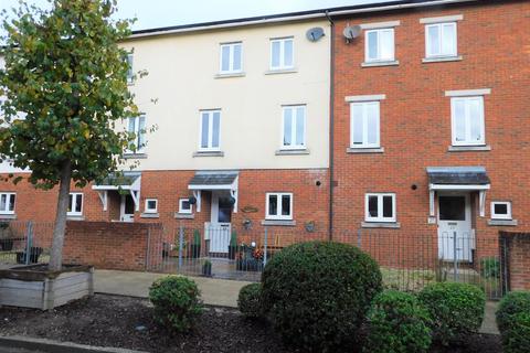 4 bedroom townhouse for sale - Scott-Paine Drive, Hythe SO45