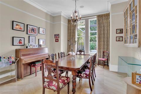 14 Culmington Road, London, W13 9NR