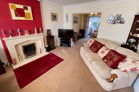 11 Avebury Way, Northampton, NN4 0QD
