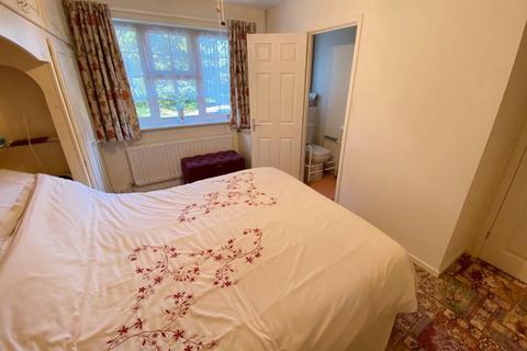 11 Avebury Way, Northampton, NN4 0QD