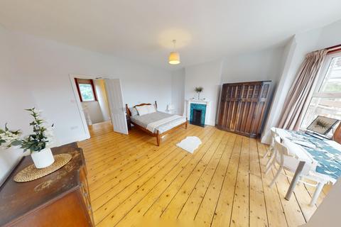 5 bedroom semi-detached house to rent, 26 Berridge Road, Forest Fields, Nottingham, NG7 6LZ