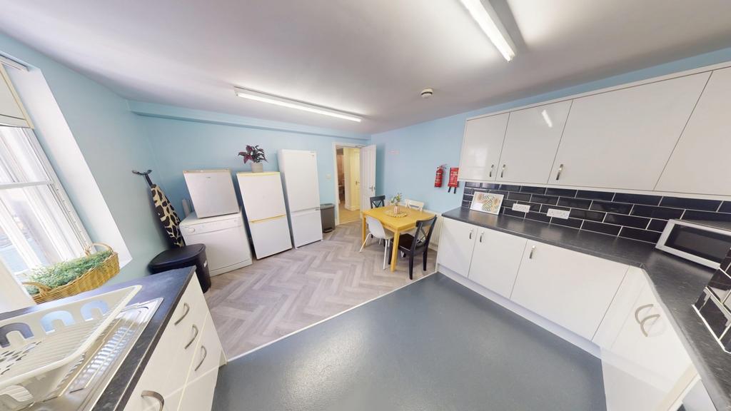 151-Wollaton-07152025 113535