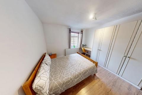 5 bedroom ground floor flat to rent, Flat A, 16A Colville Street, Nottingham, NG1 4HQ
