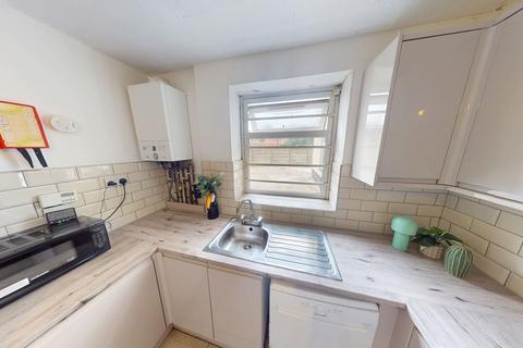 5 bedroom ground floor flat to rent, Flat A, 16A Colville Street, Nottingham, NG1 4HQ