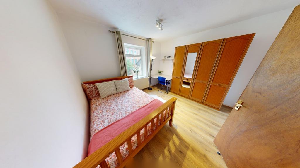 Flat-B-16 A-Colville-St-09042024 150658