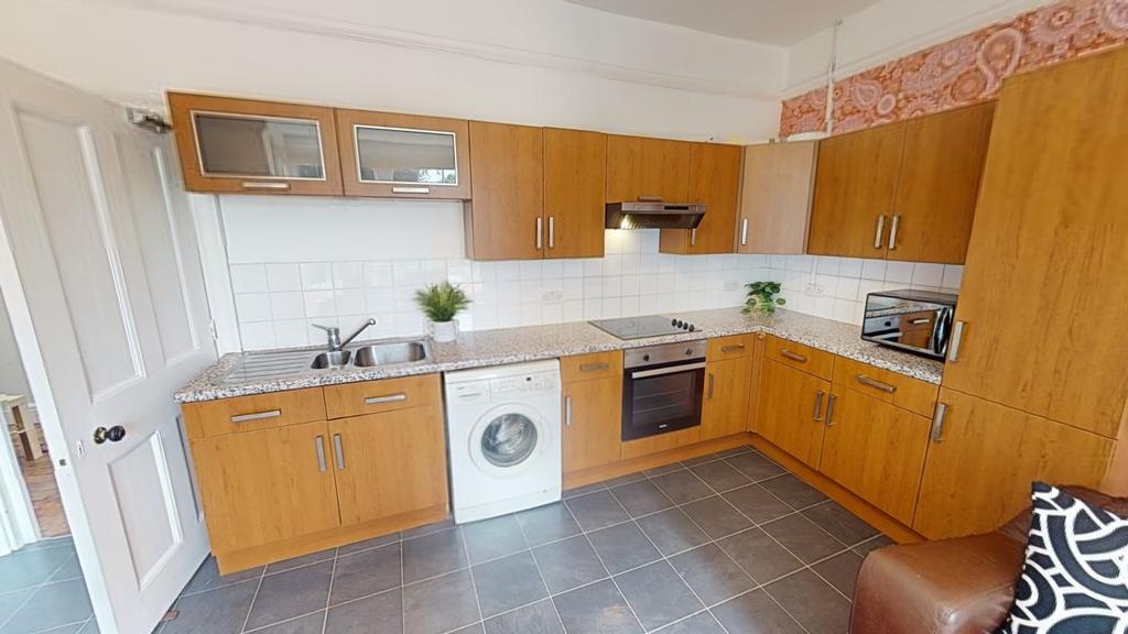 3 Forest Kitchen