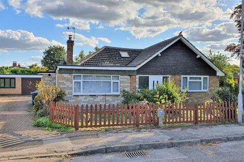 17 Manor Road, Bingham, Nottingham, NG13 8EA
