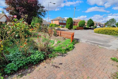 17 Manor Road, Bingham, Nottingham, NG13 8EA